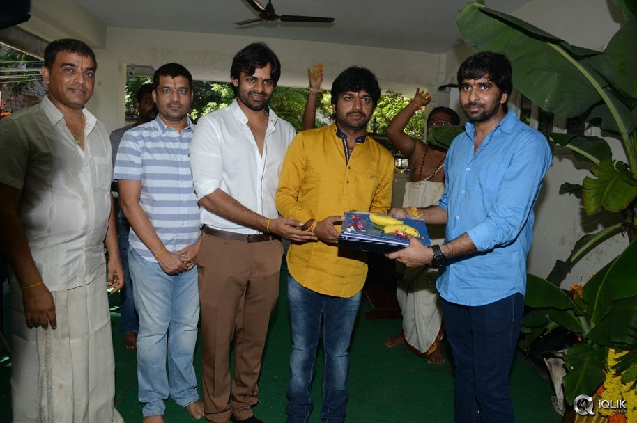 Supreme-Movie-Opening